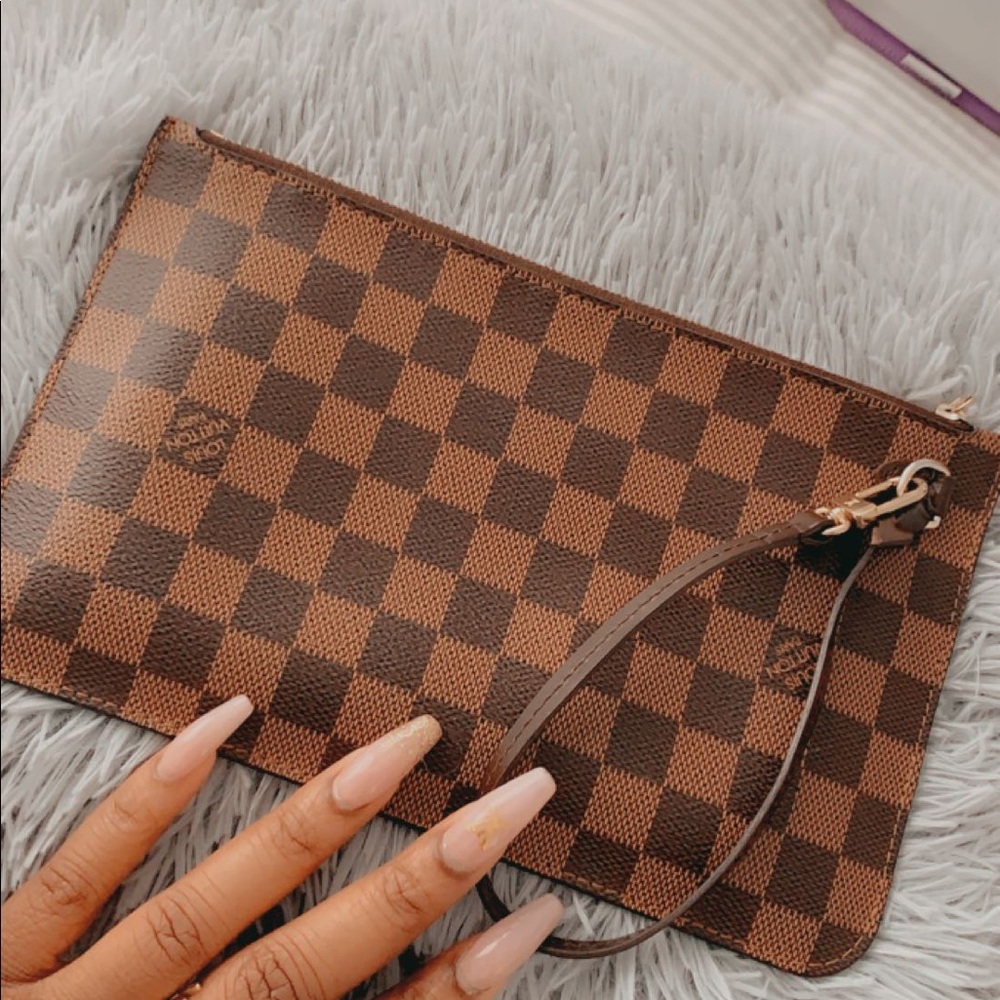 Louis Vuitton Ballerine Damier Pochette